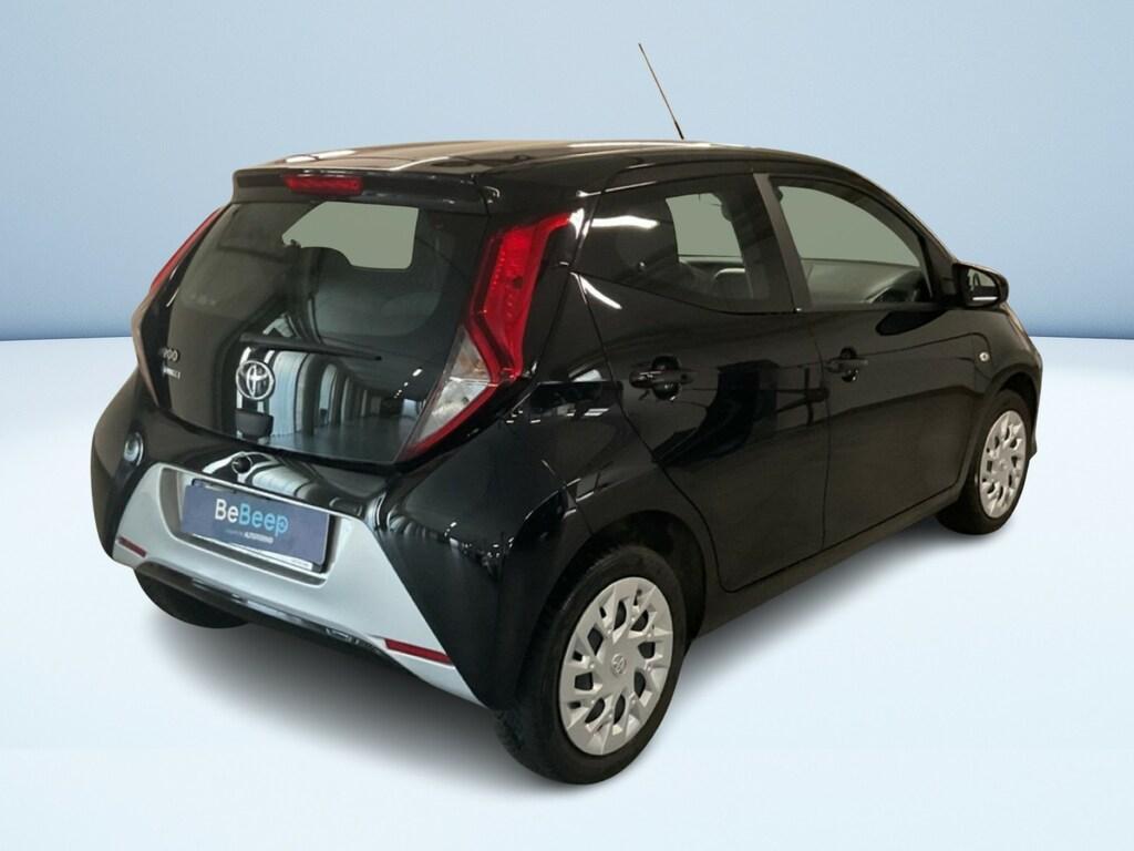 Toyota Aygo 5 Porte 1.0 VVT-i x-play M-MT