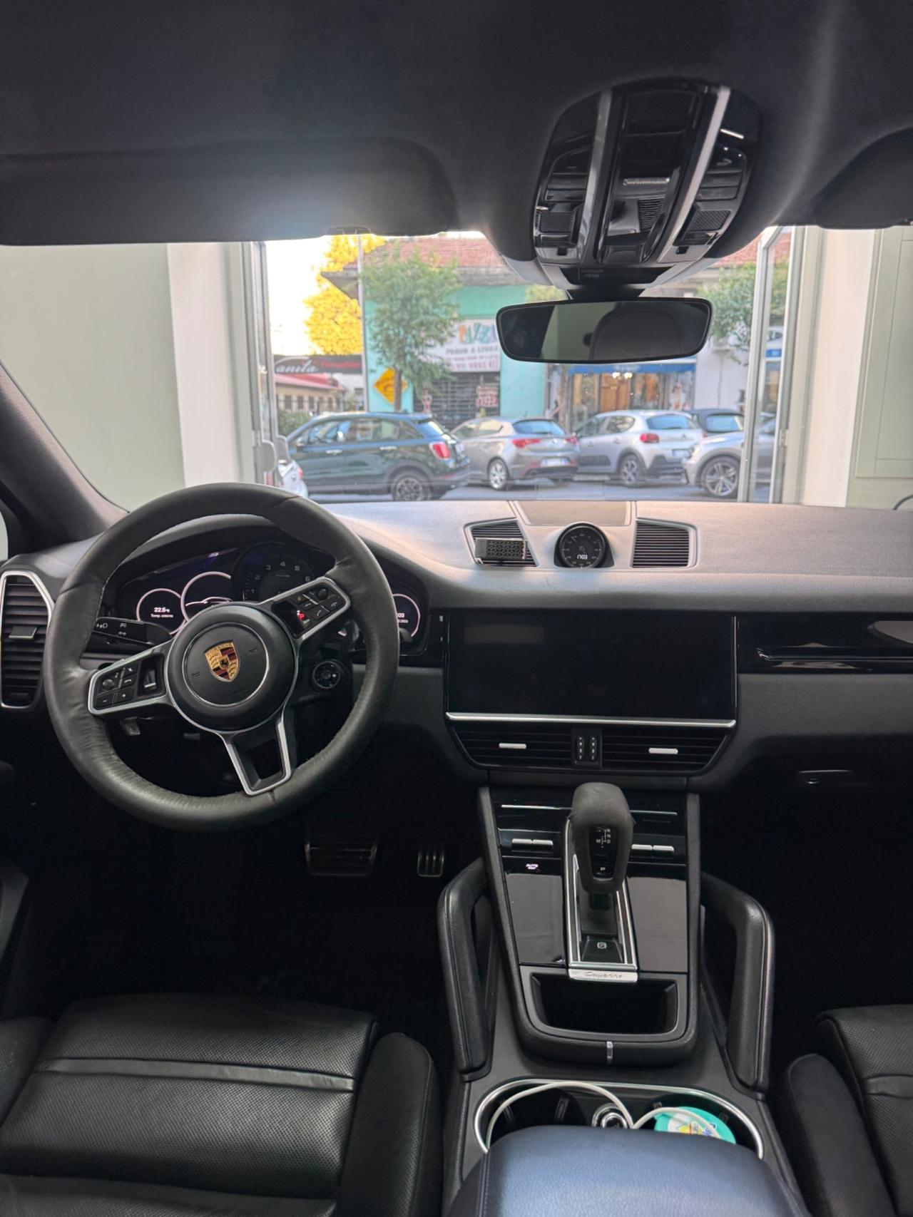 Porsche Cayenne Coupé 2.9 V6 S Platinum Edition