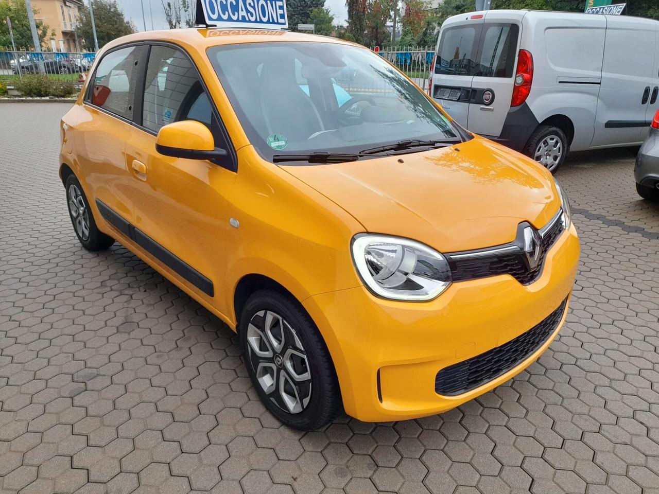 Renault Twingo SCe 65 CV Signature