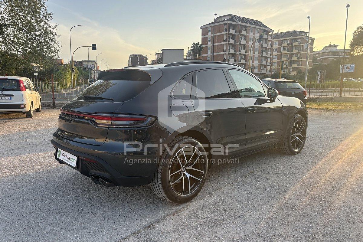 PORSCHE Macan 2.0 T