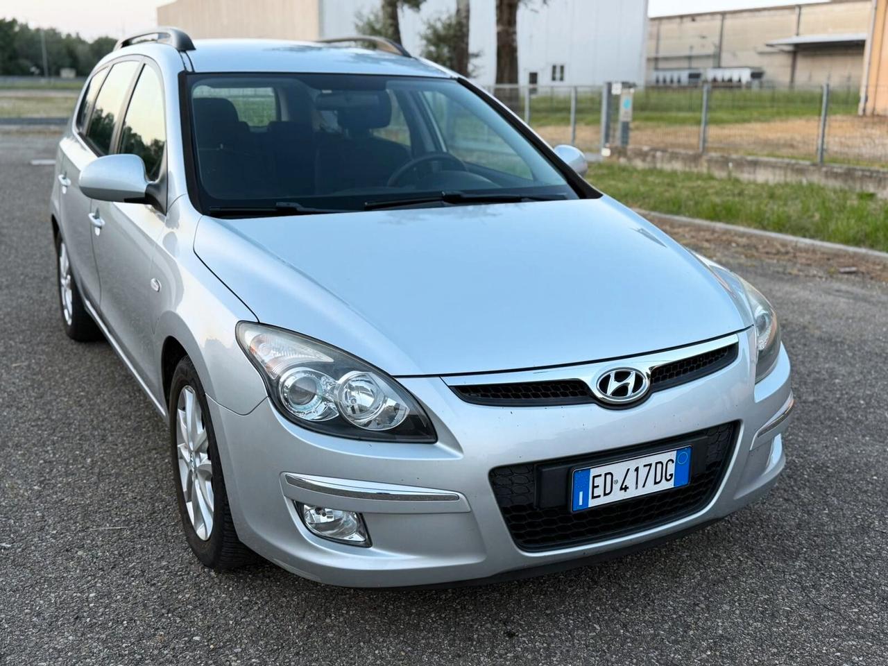 Hyundai i30 SW 1.6 CRDi 90cv Neopatentati