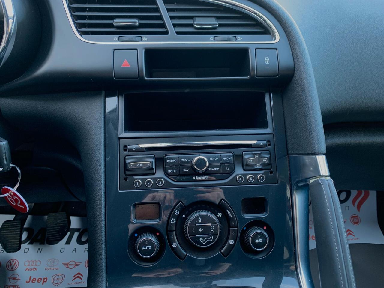 Peugeot 3008 1.6 HDi 115CV Allure