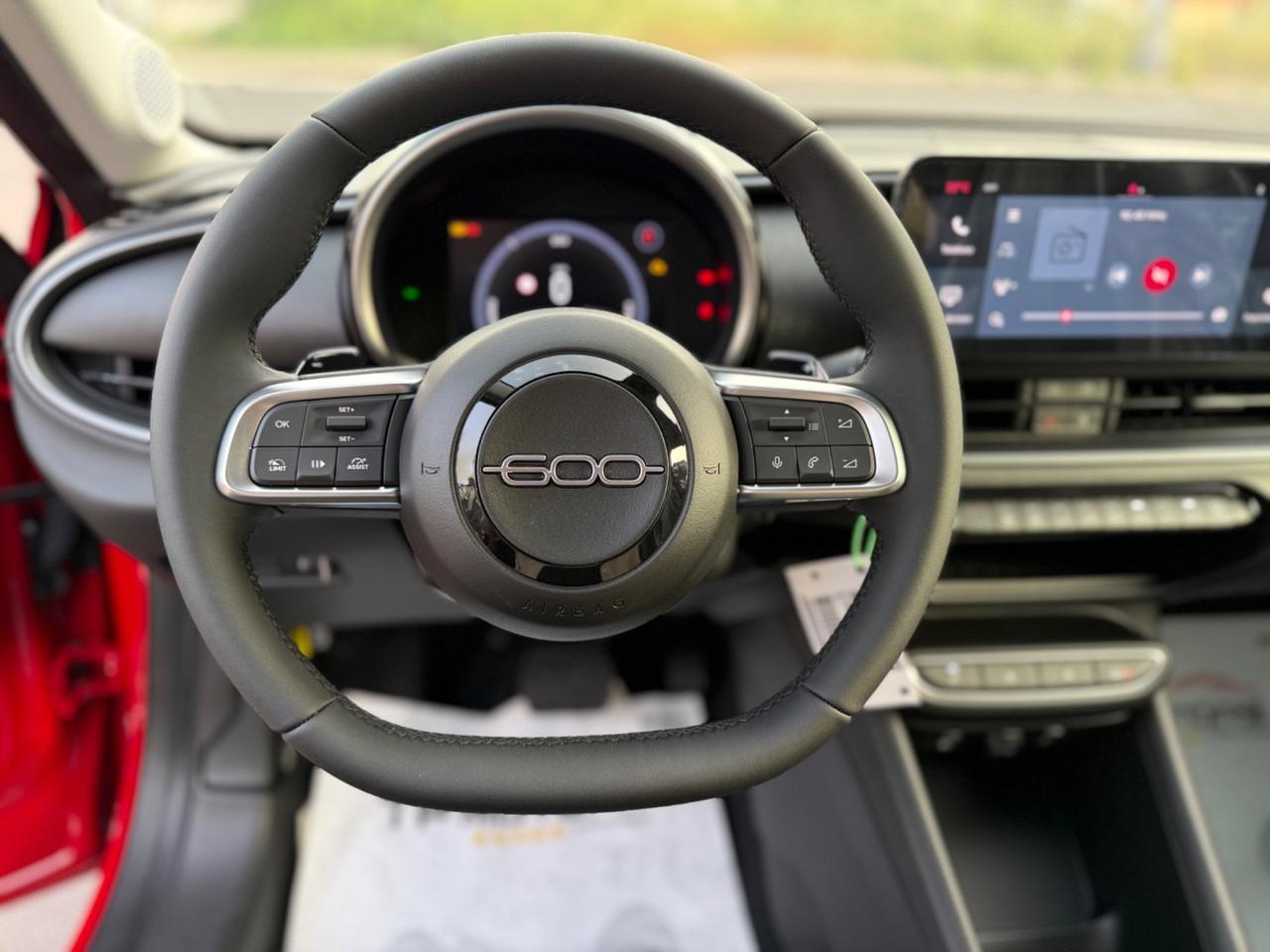 Fiat 600 Hybrid POP BI COLORE KM 0