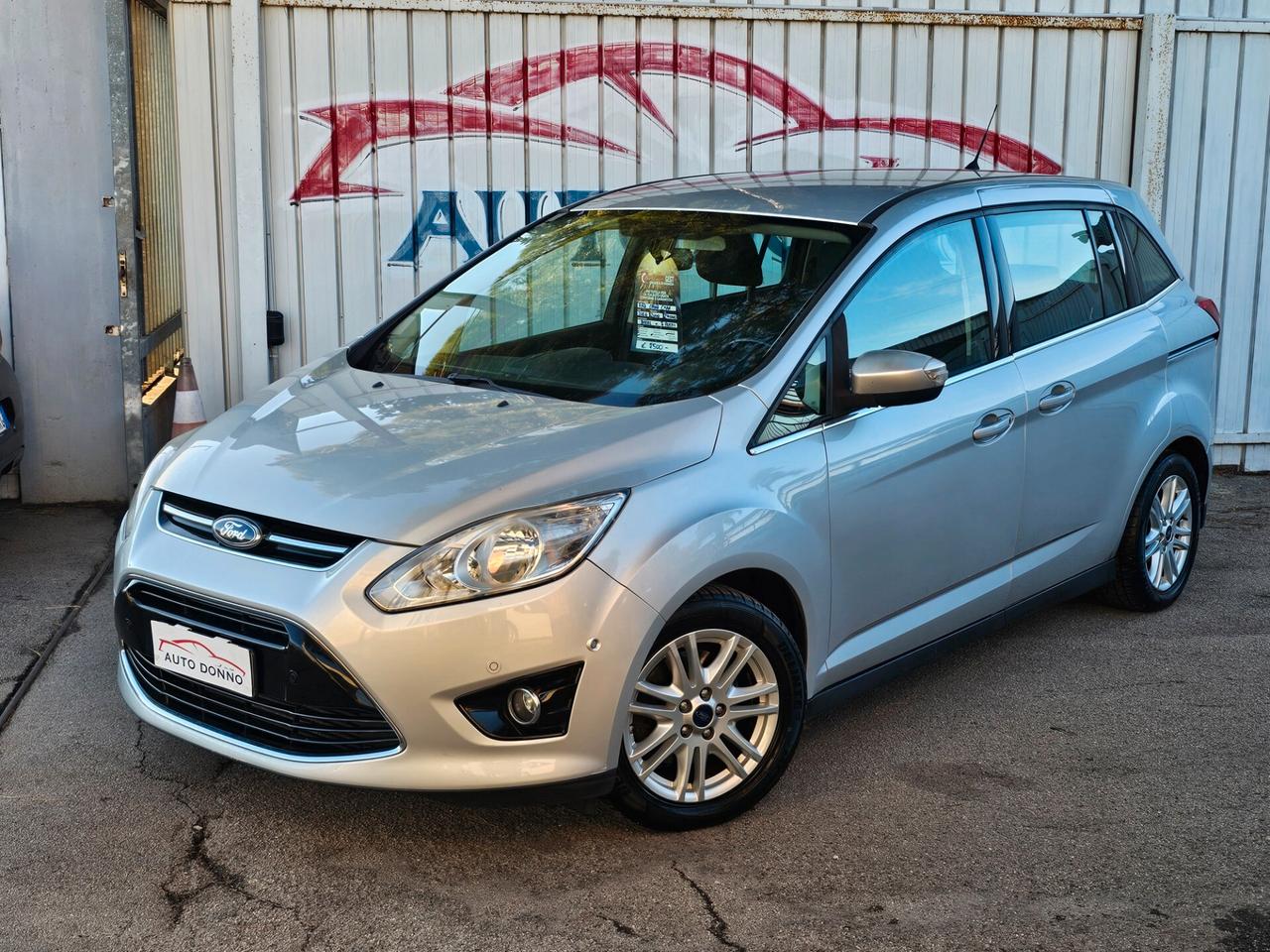 Ford Grand C-Max 2.0 TDCi 115CV Powershift Titanium