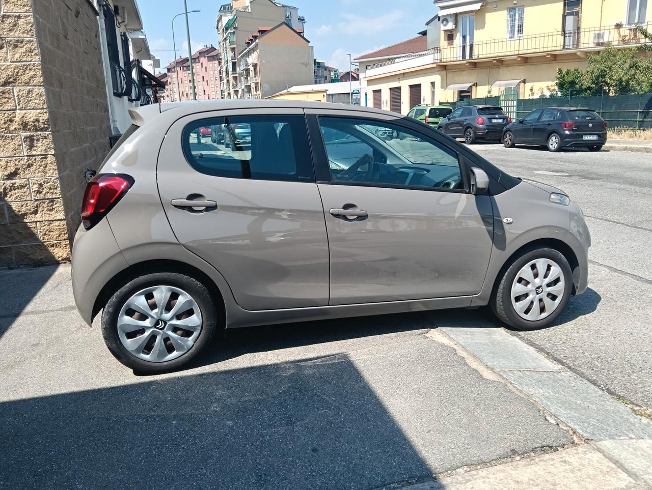 Citroen C1 PureTech 82 5 porte Shine