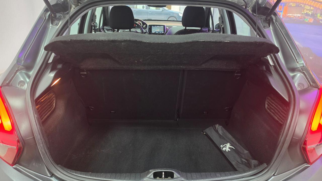 Peugeot 208 BlueHDi 75 5 porte Allure