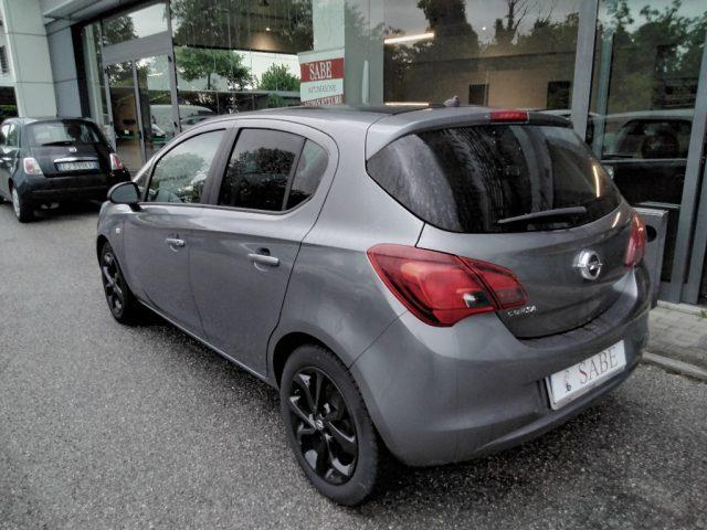 OPEL Corsa 1.2 5 porte Black Edition