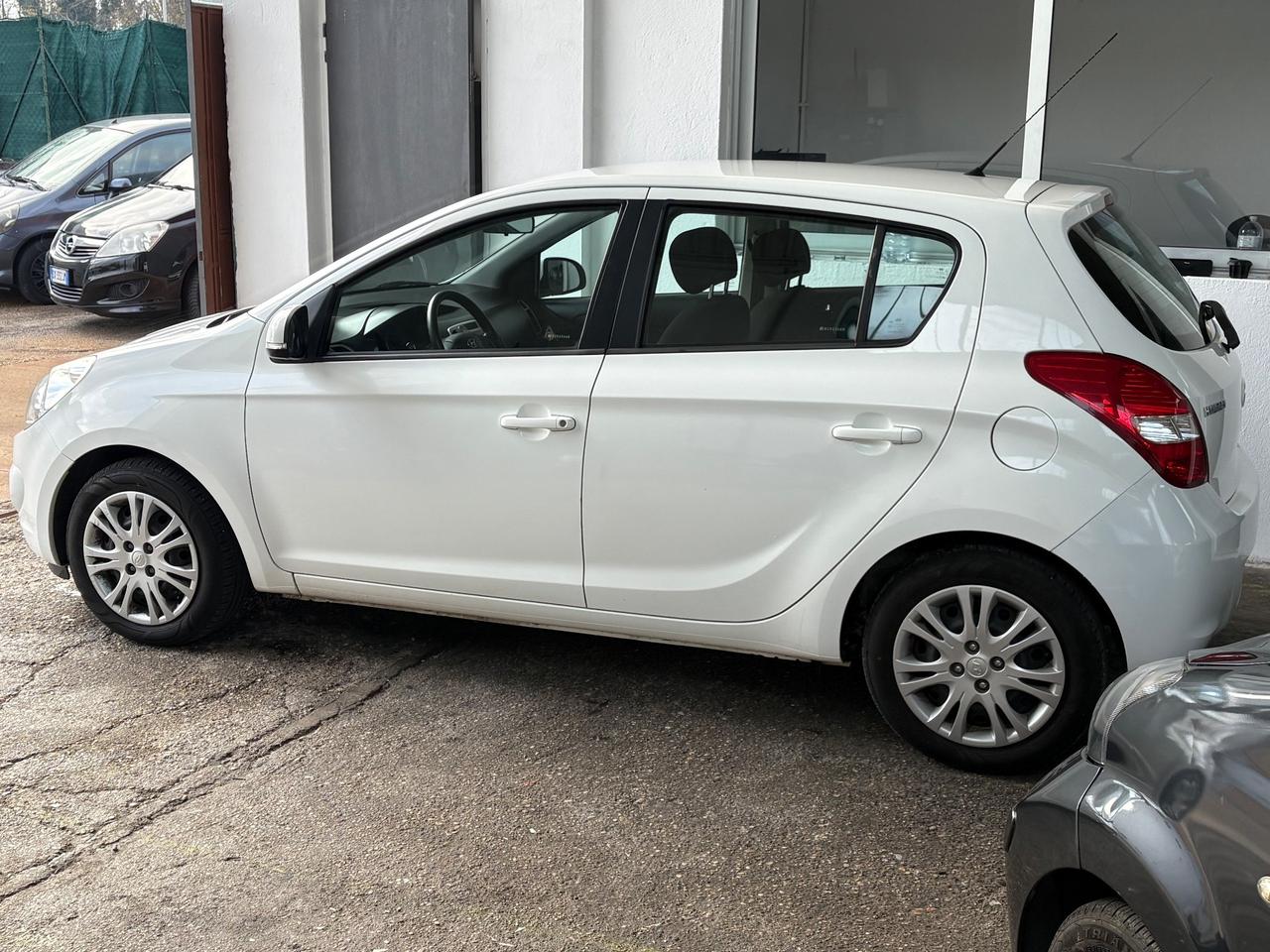 Hyundai i20 1.2 5p. Fiorucci