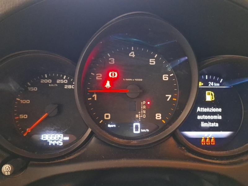 PORSCHE MACAN 2.0 Auto