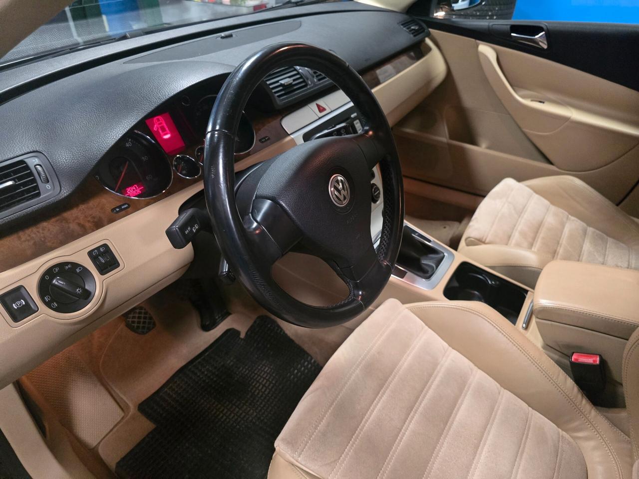 Volkswagen Passat 2.0 TDI DPF Var. Highline