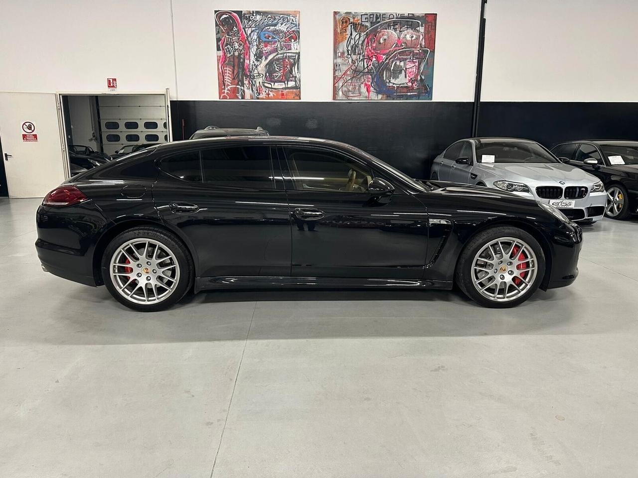 Porsche Panamera 4.8 Turbo full opt