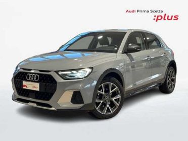 Audi A1 II 2019 Citycarver 30 1.0 tfsi Admired 110cv