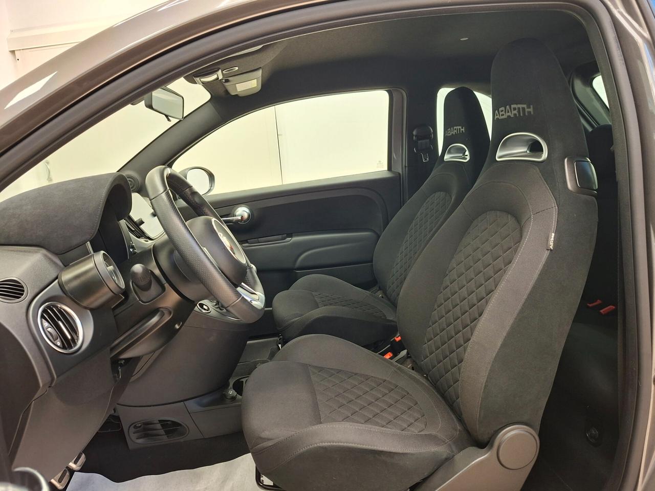 Abarth 595 1.4 Turbo T-Jet 165 CV