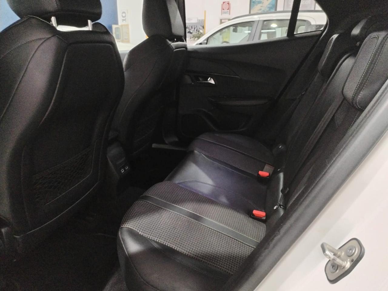 Peugeot 2008 PureTech 130 S&S GT Line