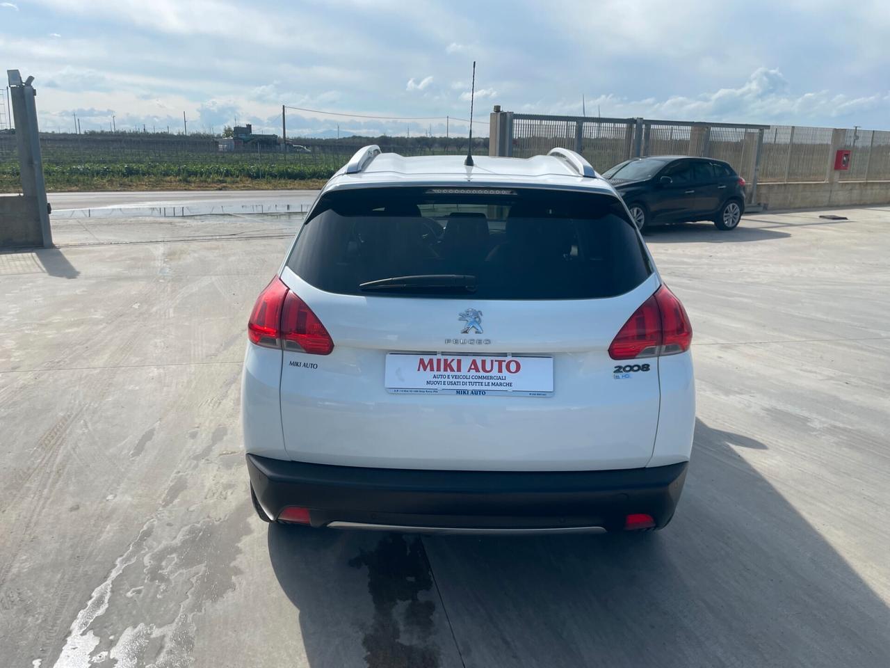 Peugeot 2008 1.6 e-HDi 92 CV Stop&Start Allure