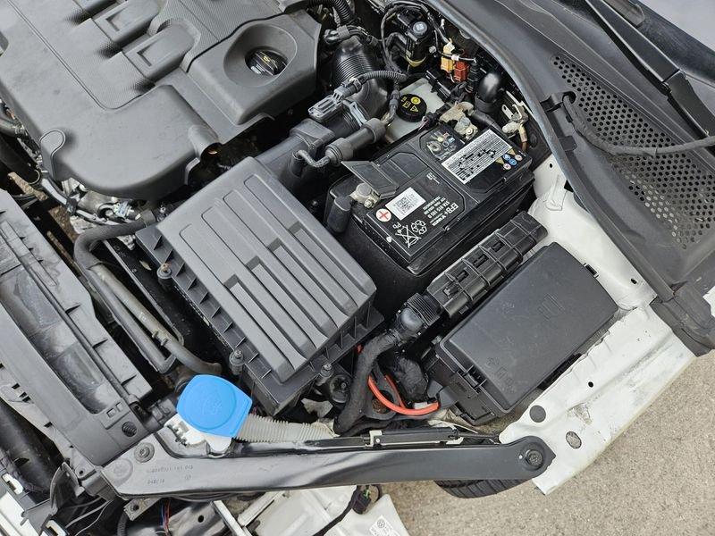 Volkswagen Golf Variant 1.6 TDI Business BMT - INCIDENTATA