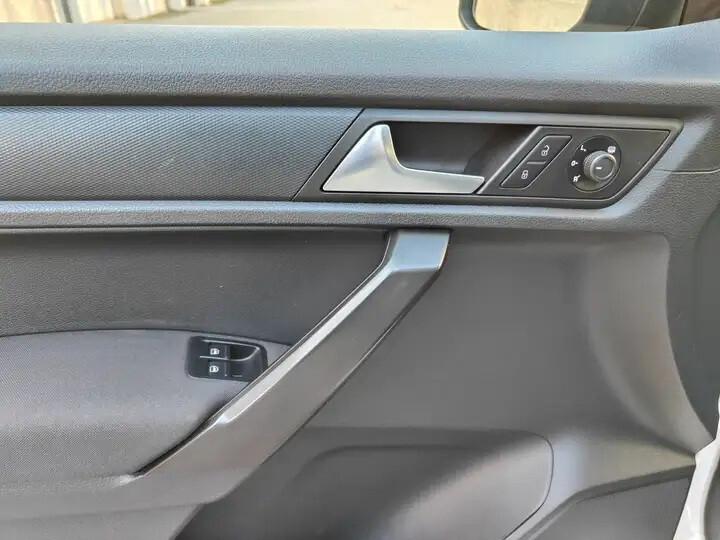 Volkswagen Caddy 2.0 TDI 102 CV Space