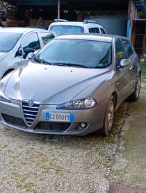 Alfa Romeo 147 1.9 JTD M-JET 16V 5 porte Dist.