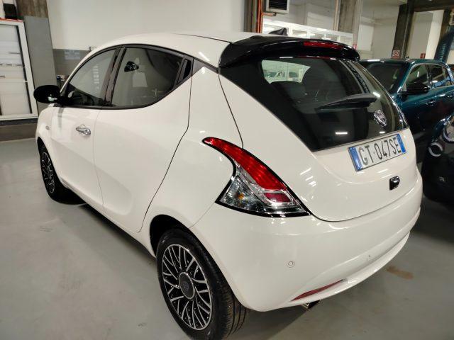 LANCIA Ypsilon 1.0 70cv Hybrid Platino PROMO