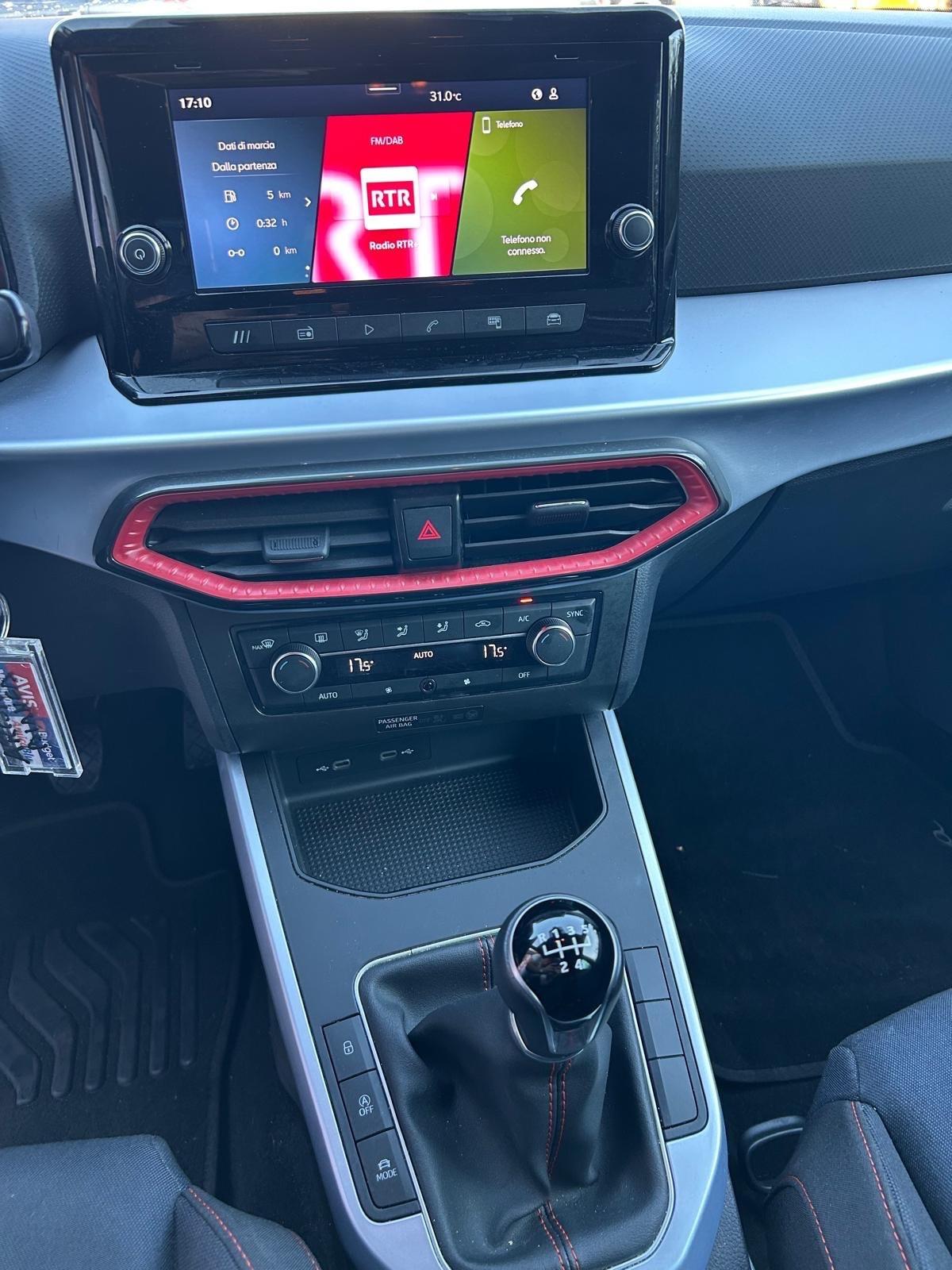 Seat Arona 1.0 EcoTSI FR AZIENDALE PREZZO PROMO MESE DI OTTOBRE