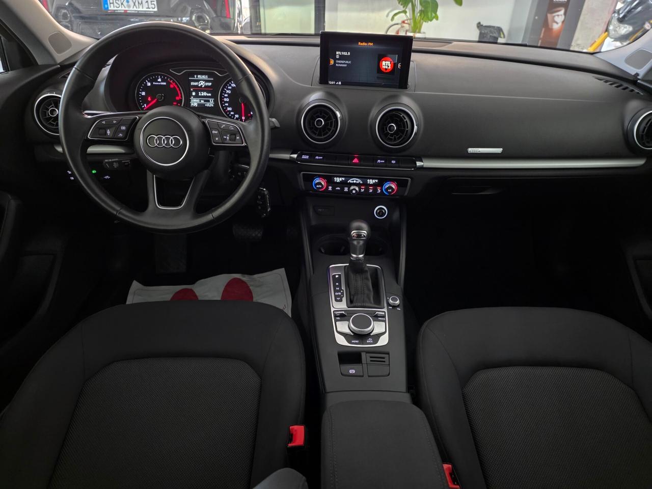 Audi A3 SPB 35 TDI S tronic Business Advanced