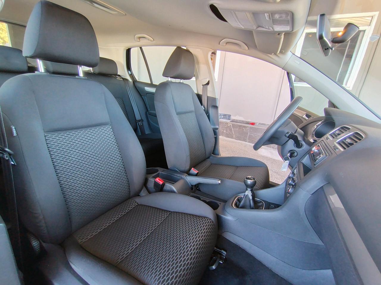 Volkswagen Golf Business 1.6 TDI 5p. Highline
