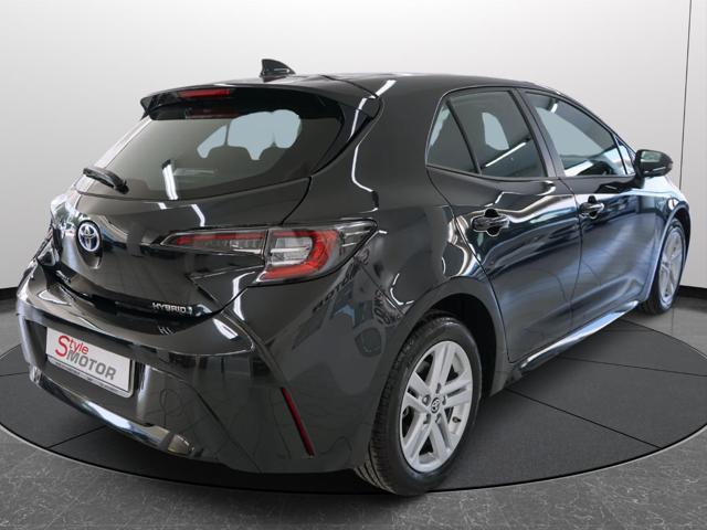 TOYOTA Corolla 1.8 Hybrid Business