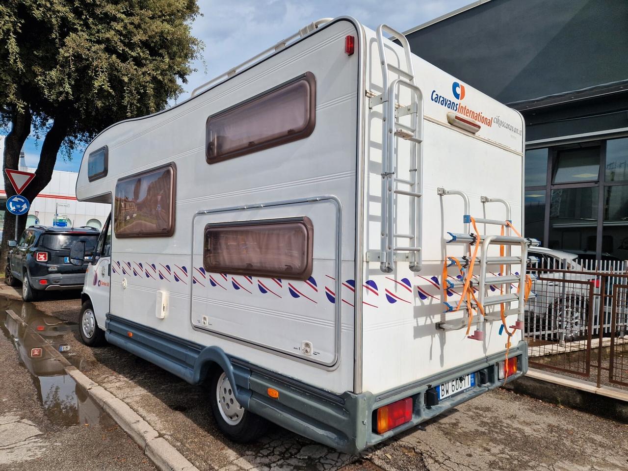 Fiat Caravans International