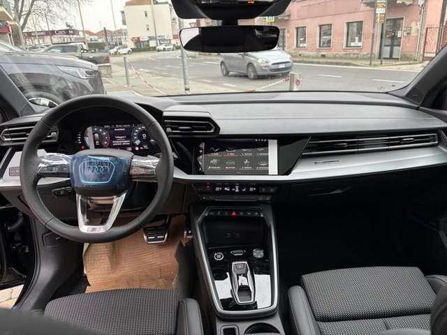 Audi A3 SPB TFSI 110 kW S tronic S line edition MATRIX