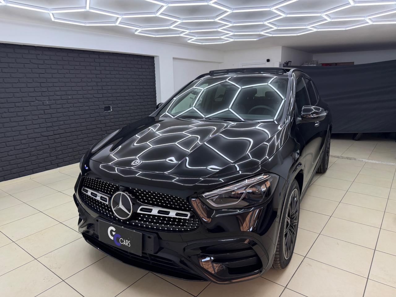 Mercedes GLA 200d AMG Premium KM0 ITALIANA UFFICIALE