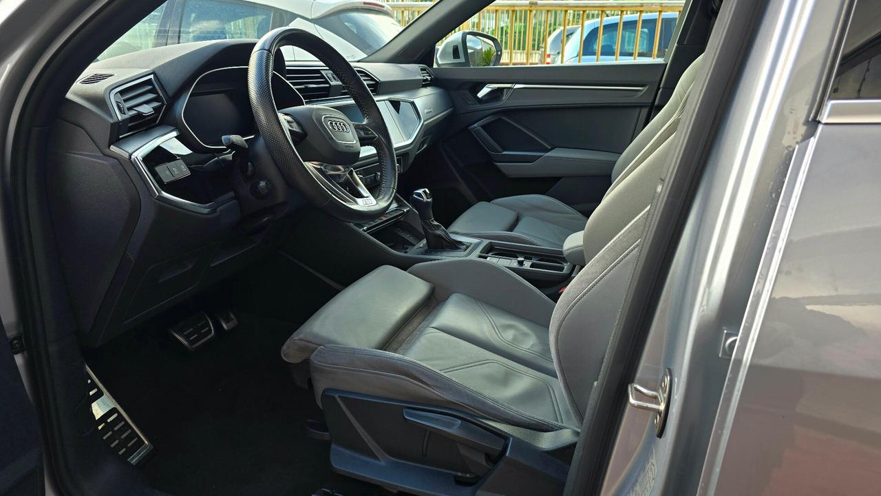 Audi Q3 35 TDI quattro S tronic S line edition