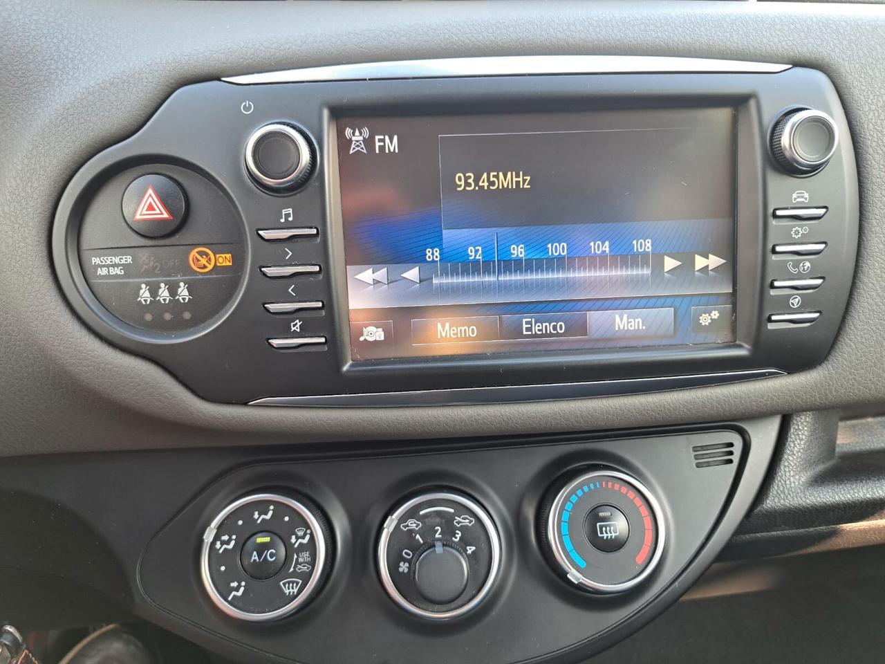 Toyota Yaris 1.0 5 porte Active