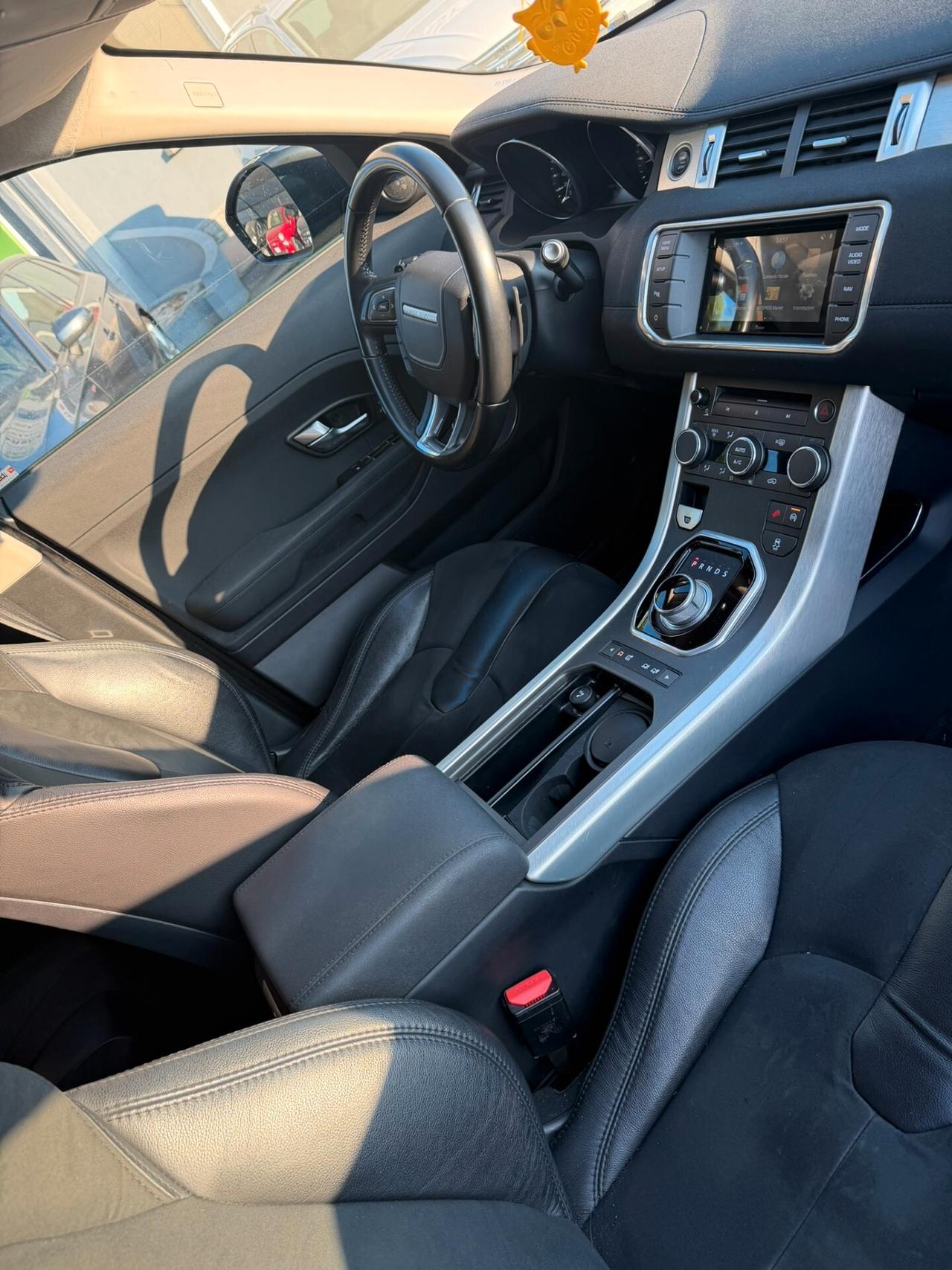 Land Rover Range Evoque 2.2 TD4 5p. Pure Tech Pack