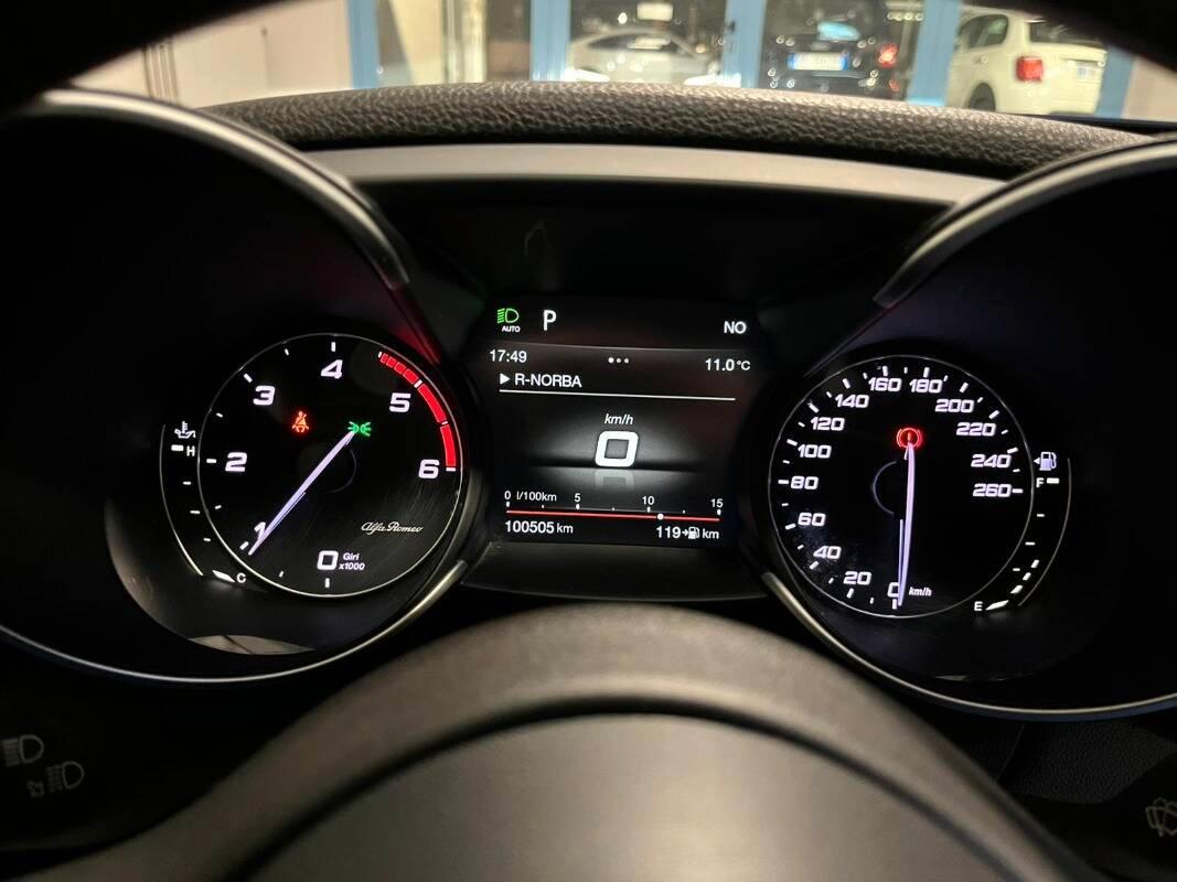 Alfa Romeo Giulia 2.2 t Executive 150cv auto