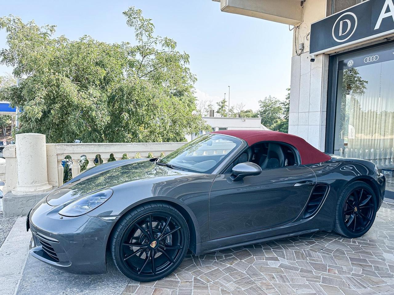 Porsche 718 Spyder 718 Boxster 2.0#CABRIO#AUTO#LED#XENO#NAVI