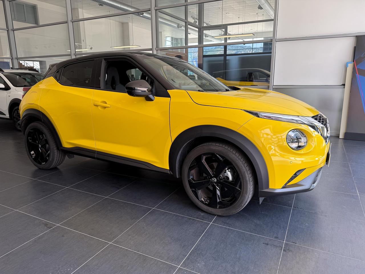 Nissan Juke 1.0 dig-t tekna 114cv