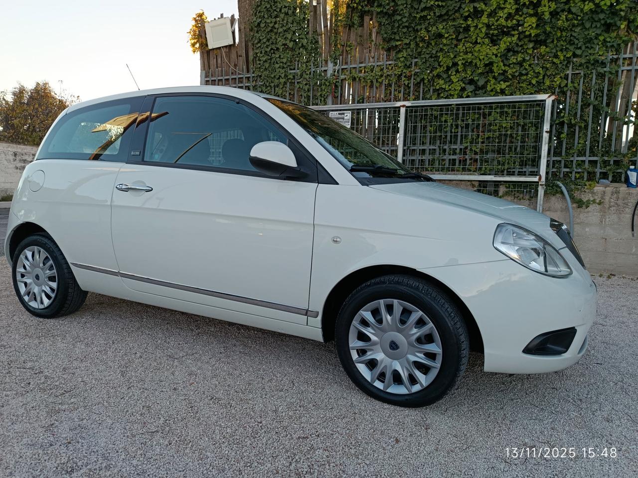 Lancia Ypsilon 1.3 MJT 75 CV Unyca PREZZO FISSO