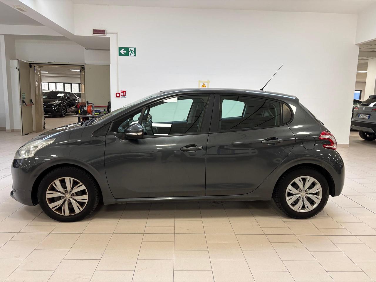Peugeot 208 5p 1.4 hdi 8v Allure