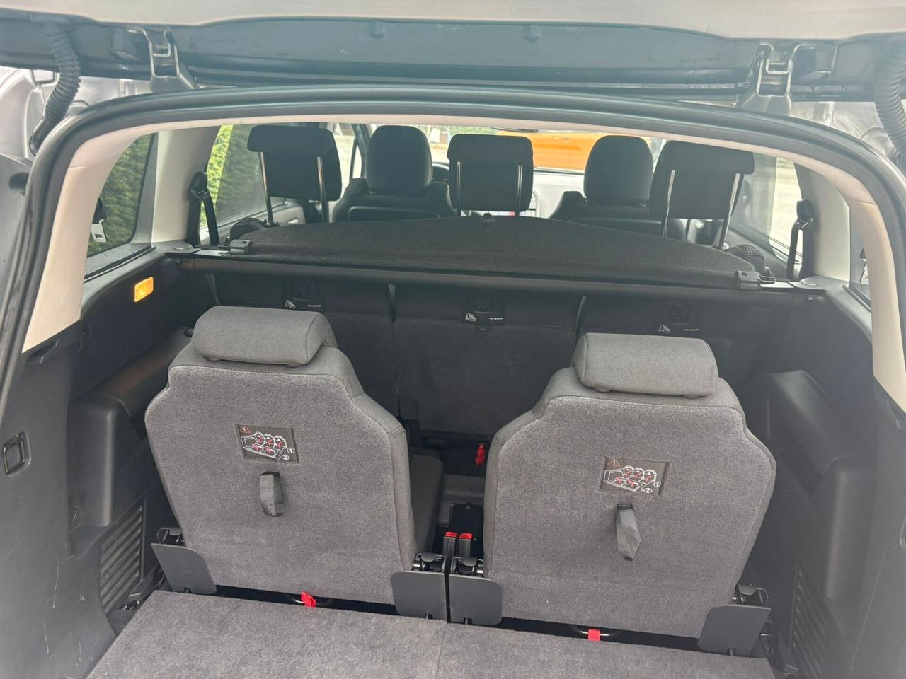 Peugeot 5008 BlueHDi 120 EAT6 S&S Active