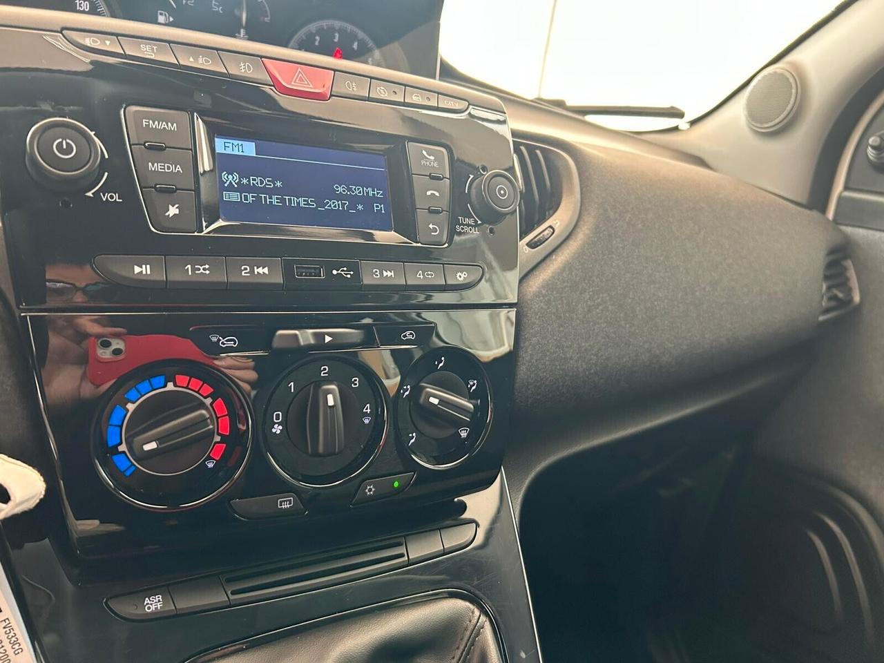 Lancia Ypsilon 1.2 69 CV KM 28000