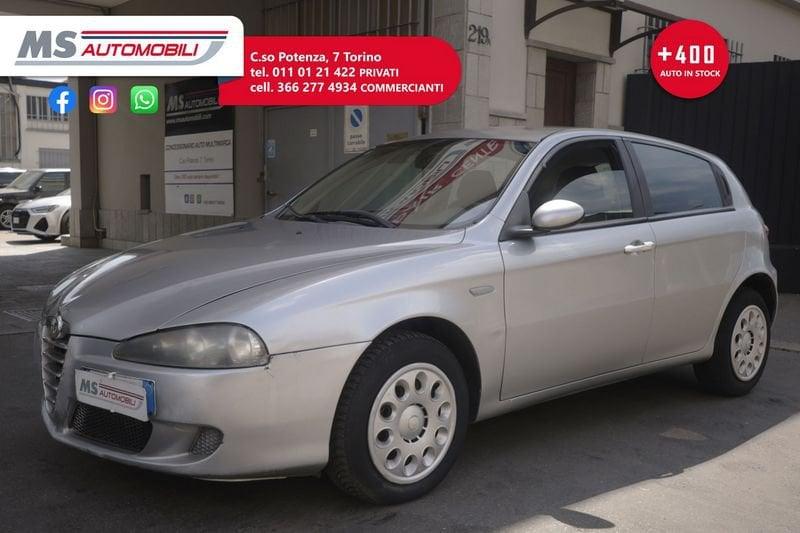 Alfa Romeo 147 Alfa Romeo 147 5p 1.6 ts 16v BlackLine 105cv ANNO 2005