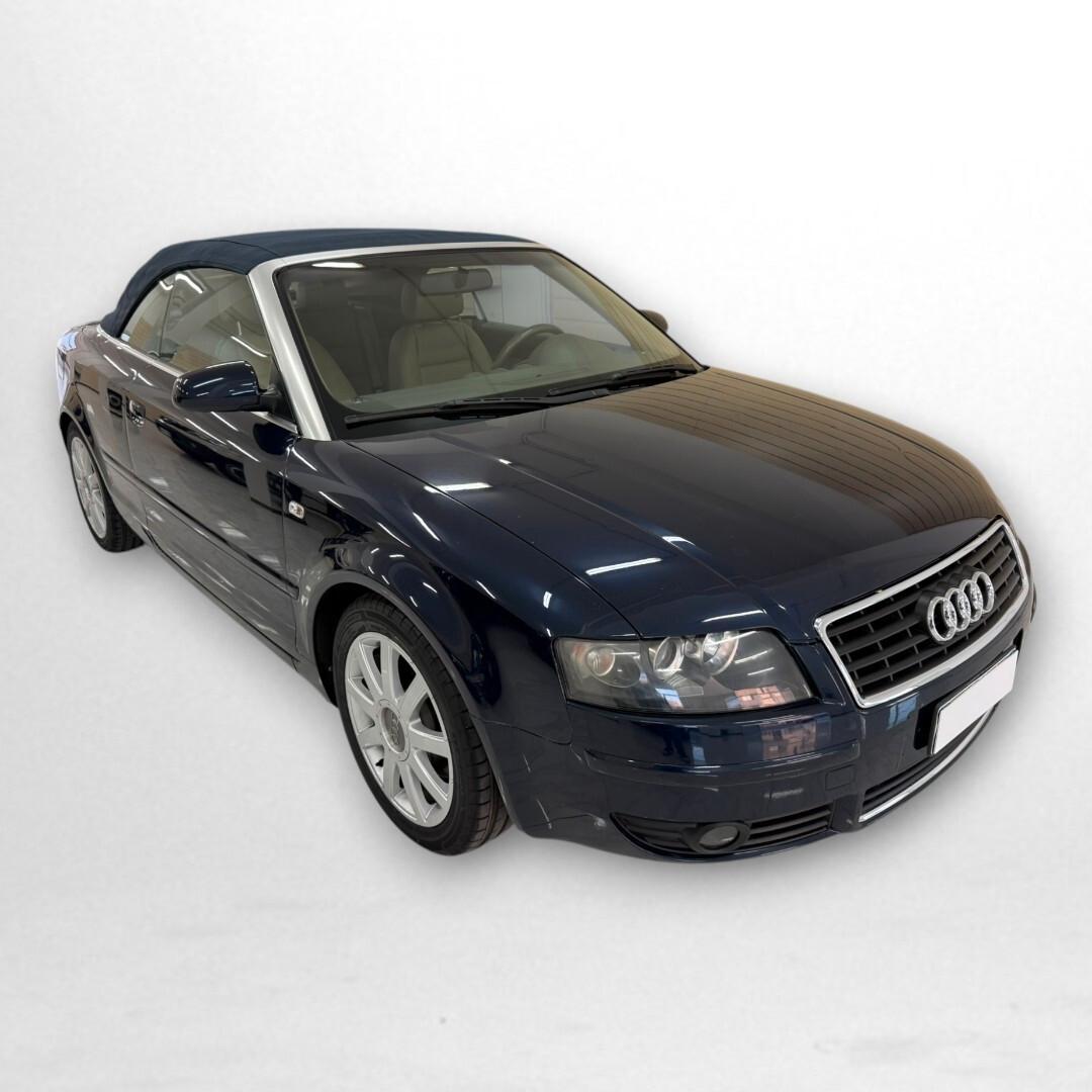 Audi A4 Cabriolet 2.5 V6 TDI cat