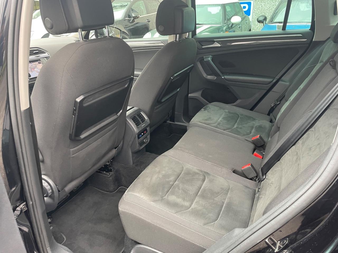 Volkswagen Tiguan 2.0 TDI 4 Motion*Automatik*Navi*Cerchi*