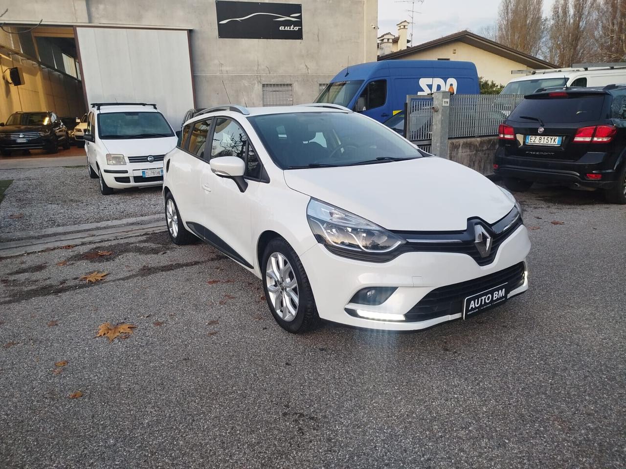 Renault CLIO SPORTER 1.5 diesel 66 kw 90 cv autocarro n1 5 posti