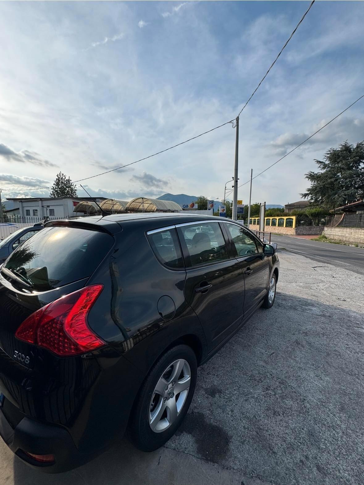 Peugeot 3008 1.6 HDi 110CV Premium PERFETTA