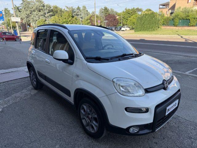 FIAT Panda 0.9 TwinAir Turbo S&S 4x4 LOUNGE bluetooth etc