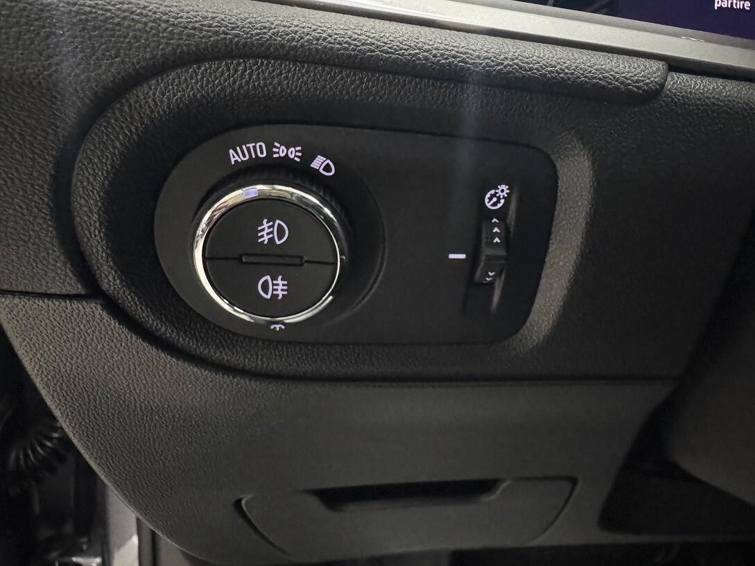 Grandland 1.5cdti EAT8 Elegance COME NUOVA!!!!!!