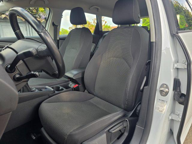 SEAT Leon 1.6 TDI 115 CV ST Style LED Navi ACC Radar SensPAR