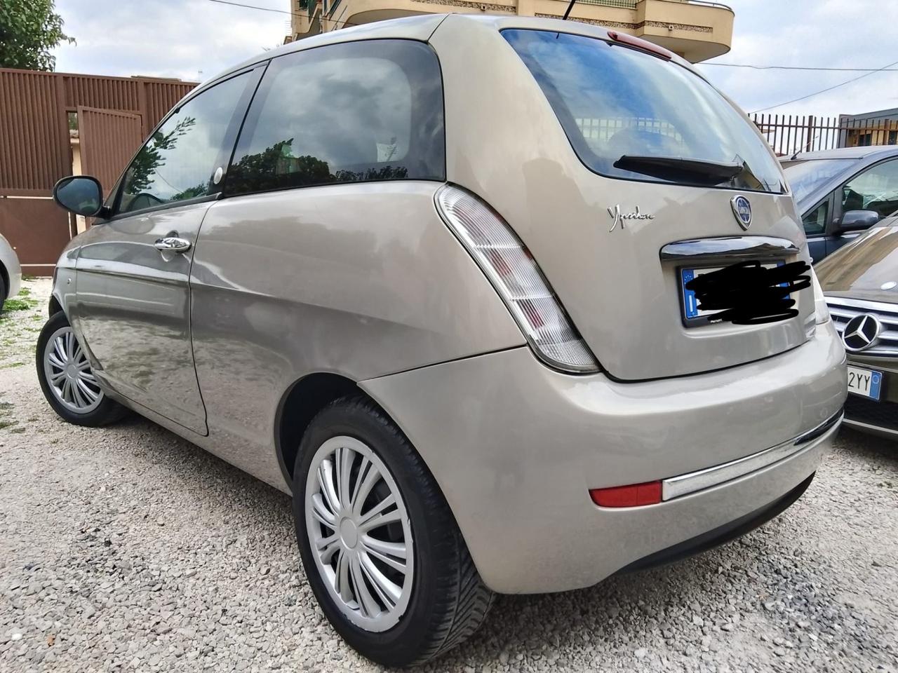 Lancia Ypsilon 1.4 Oro Ecochic GPL Anno 2010