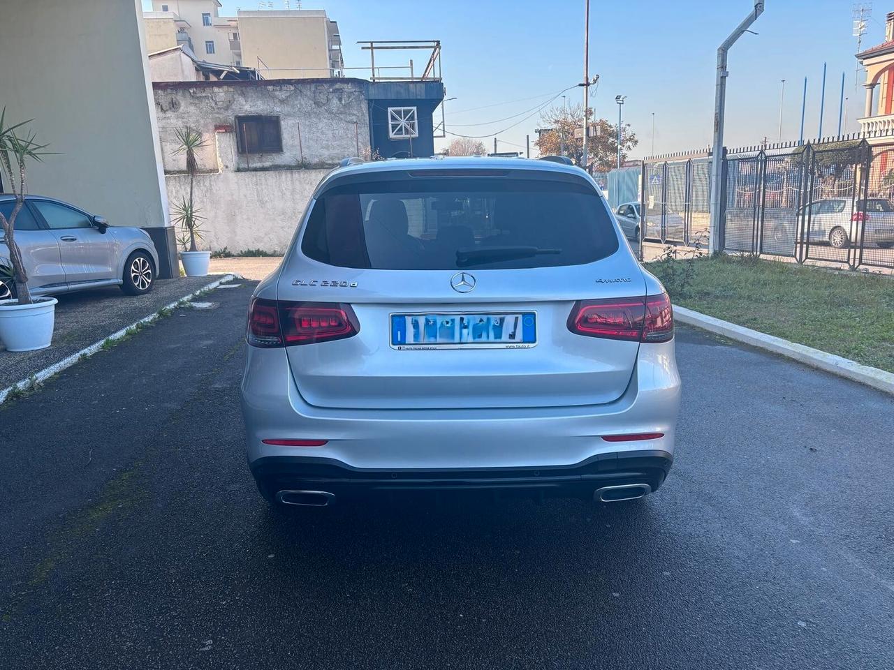 MERCEDES-BENZ GLC 220D 4MATIC PREMIUM NAVI-LED